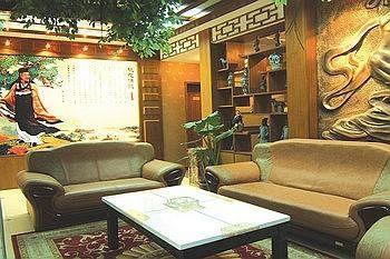 Ji'Nan Peach Blossom Source Hotel Цзинань Экстерьер фото